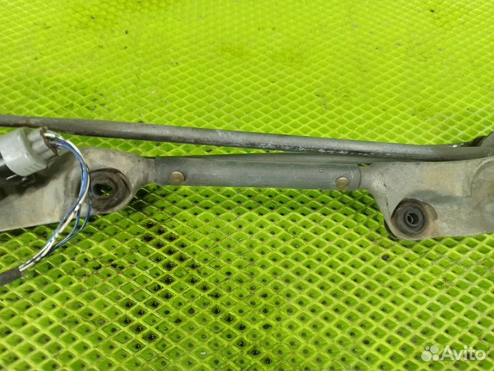 Трапеция стеклоочистителей Toyota Mark II