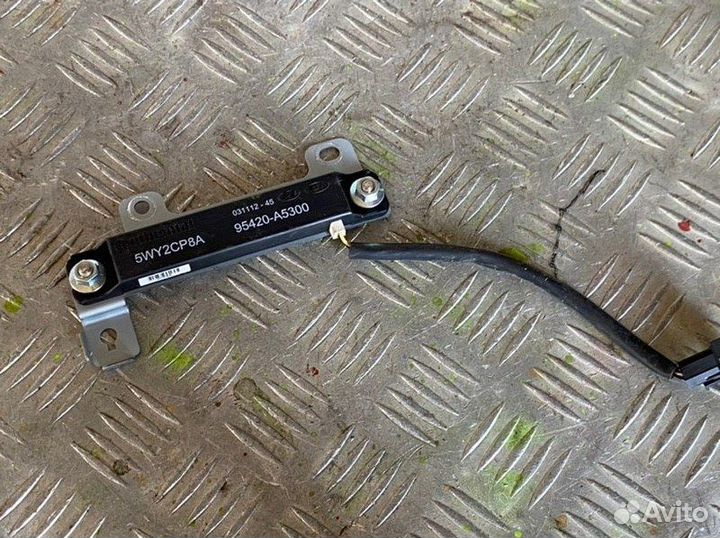 Антенна Hyundai Santa Fe DM G4KE 2013-2018