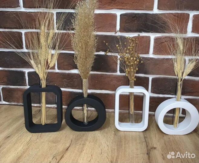 Декор из гипса/ваза с сухоцветами