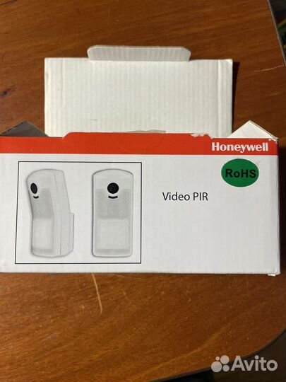 Honeywell камера с датчиком движения