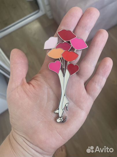 Брошь Герлен Guerlain Rouge Automatique