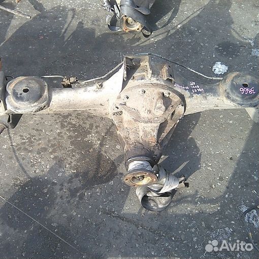 Мост isuzu bighorn UBS25 6VD1