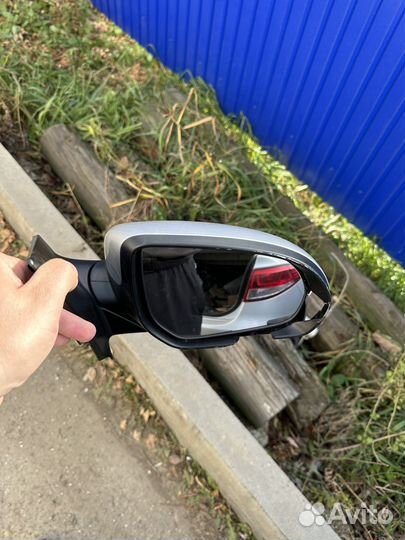 Зеркало правое Kia Rio 3