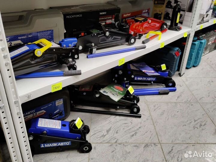 Домкрат бутылочный подкатной магазин