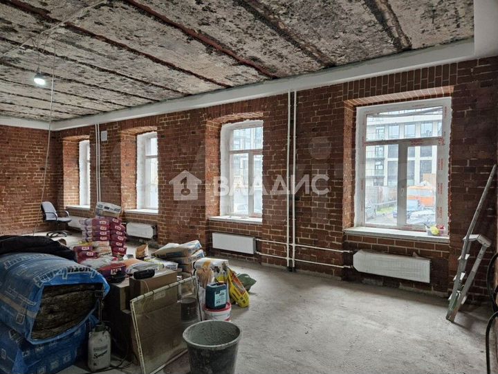 Сдам офисное помещение, 240.7 м²