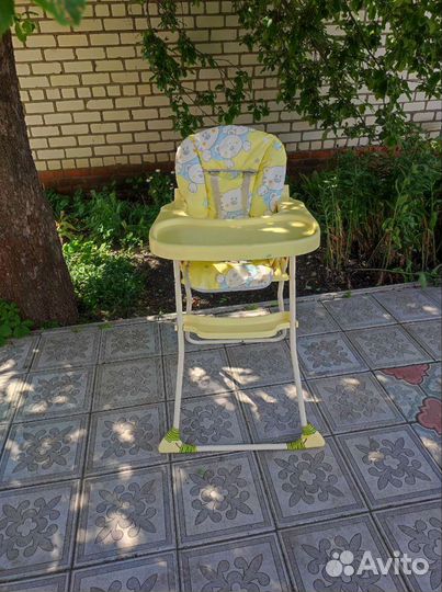 Стульчик для кормления