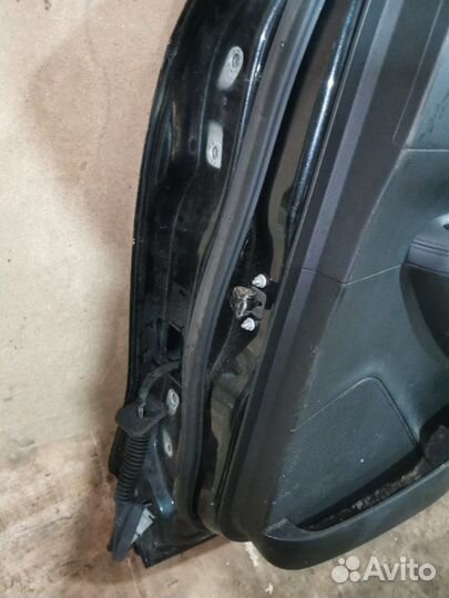 Дверь боковая задняя правая Opel Mokka 1.6 A16XER