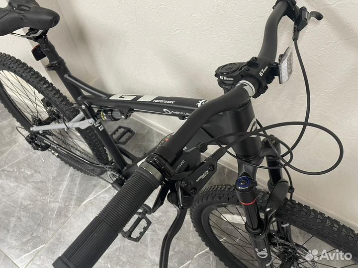 Скоростной велосипед двухподвесный GT513 27,5