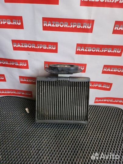 Радиатор кондиционера Nissan Almera Classic B10