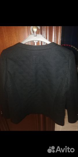 Пиджак женский черный