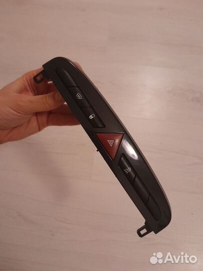 Блок кнопок peugeot 408 пежо