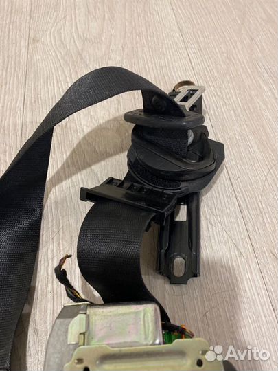 Ремень безопасности передний правый Mercedes Benz