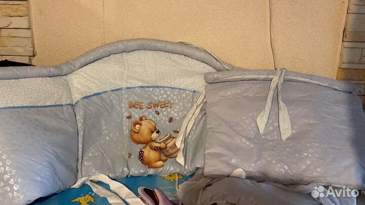 Бортики на детскую кроватку