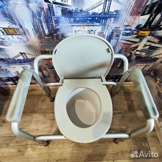 Стул- туалет