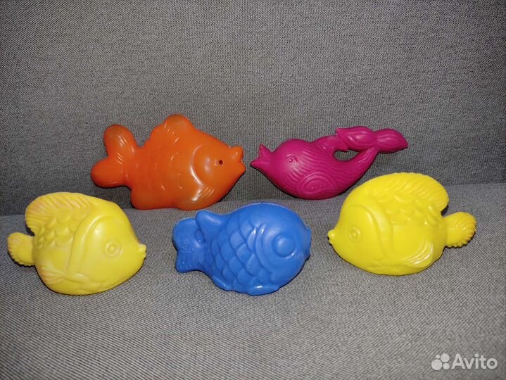 Игрушки.Рыбки (ссср)
