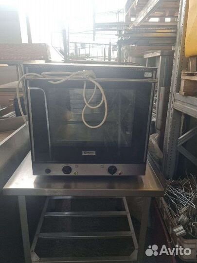 Продам печь конвекционую