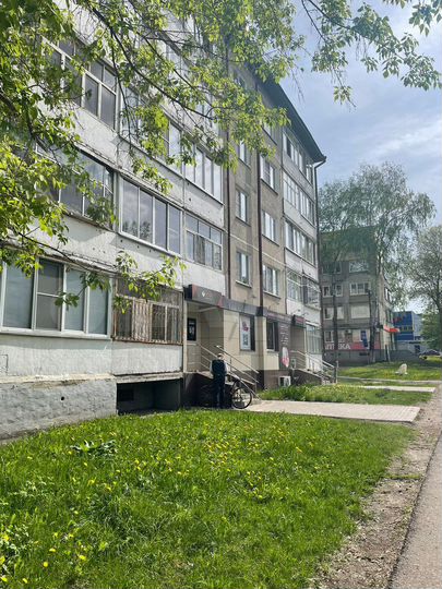 2-к. квартира, 50 м², 1/5 эт.