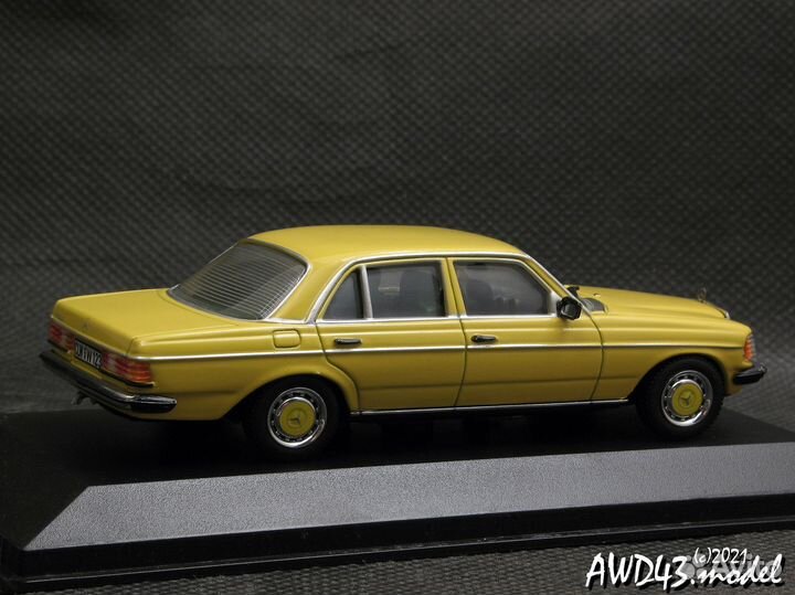 Mercedes E W123 1:43 Minichamps (две модели)