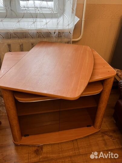 Тумба под телевизор