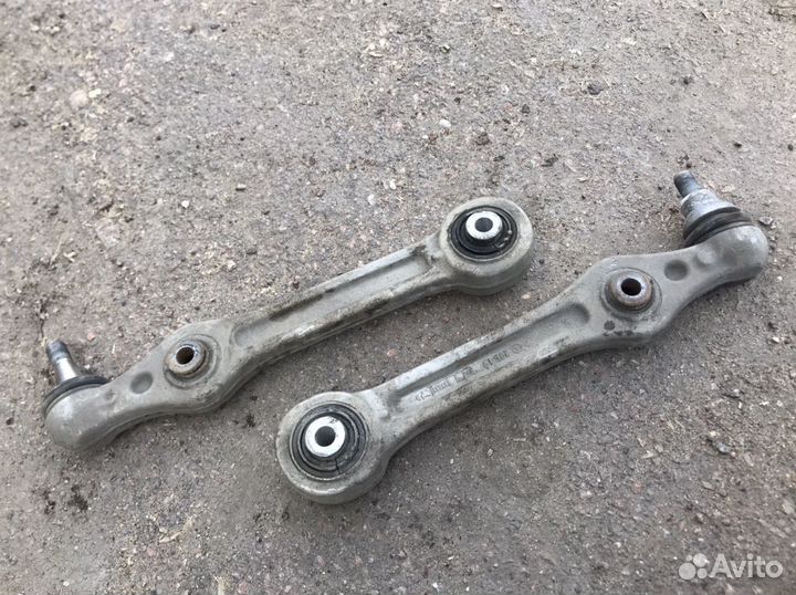 MB w205 рычаг передний