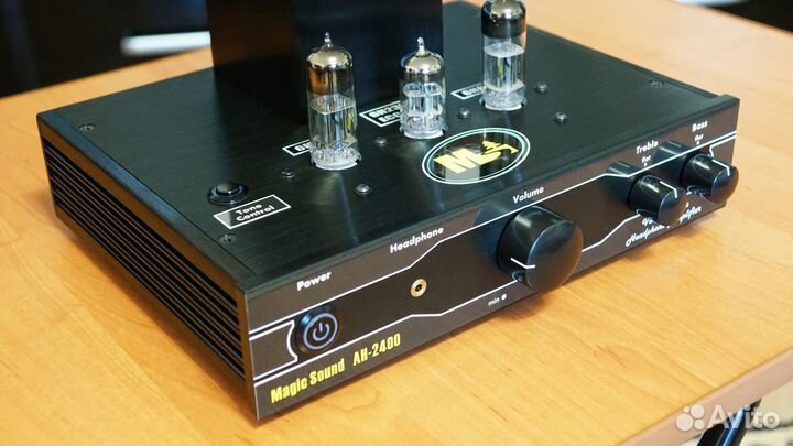 Усилитель ламповый для наушников с темброблоком