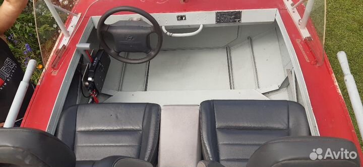 Лодка Днепр