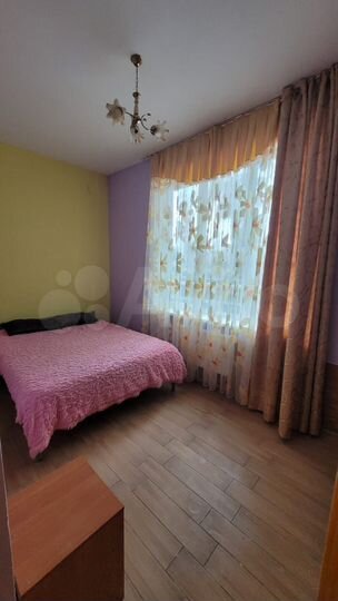 2-к. квартира, 48 м², 1/4 эт.