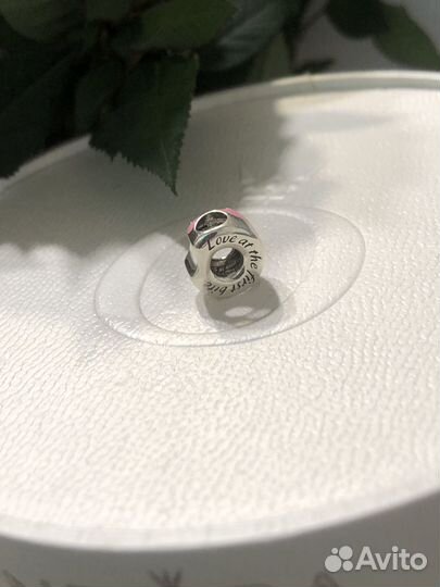 Pandora шарм Пончик