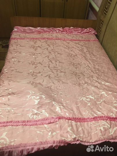 Кровать с матрасом бу