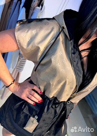 Ветровки, бомберы новые люксовые