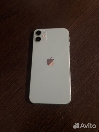 iPhone 11