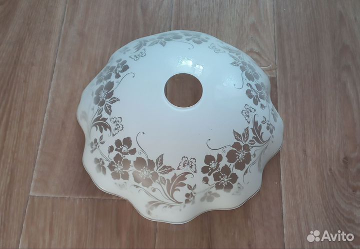 Плафон белый