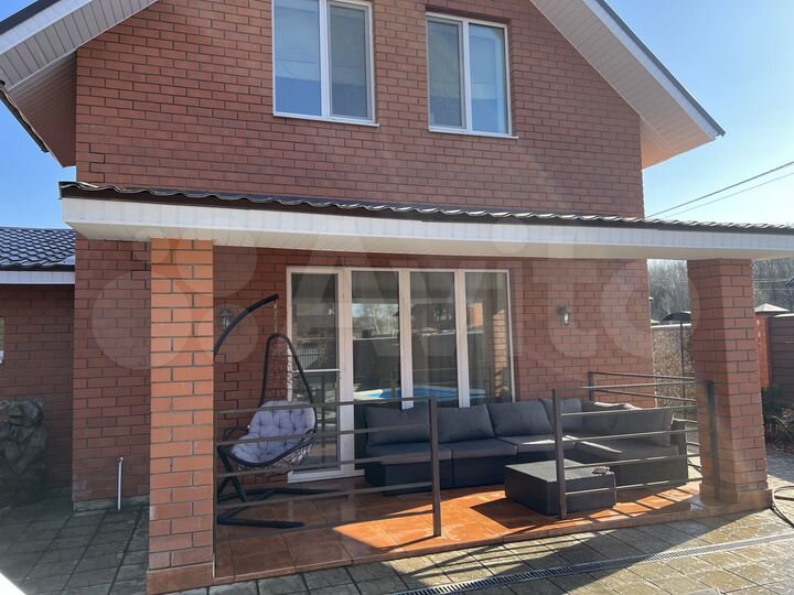 Дом 165 м² на участке 5 сот.