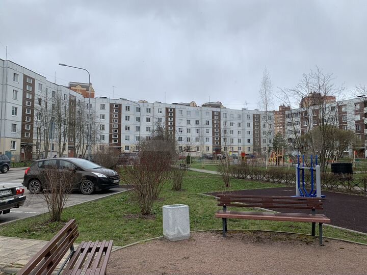 3-к. квартира, 73,8 м², 2/5 эт.