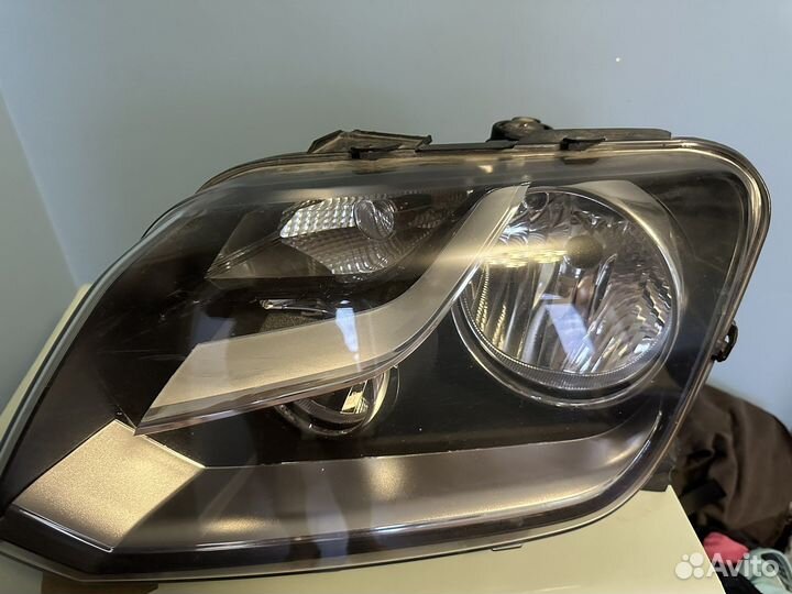 Фара VW Amarok