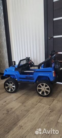 Детский электромобиль бу T008TT 4WD