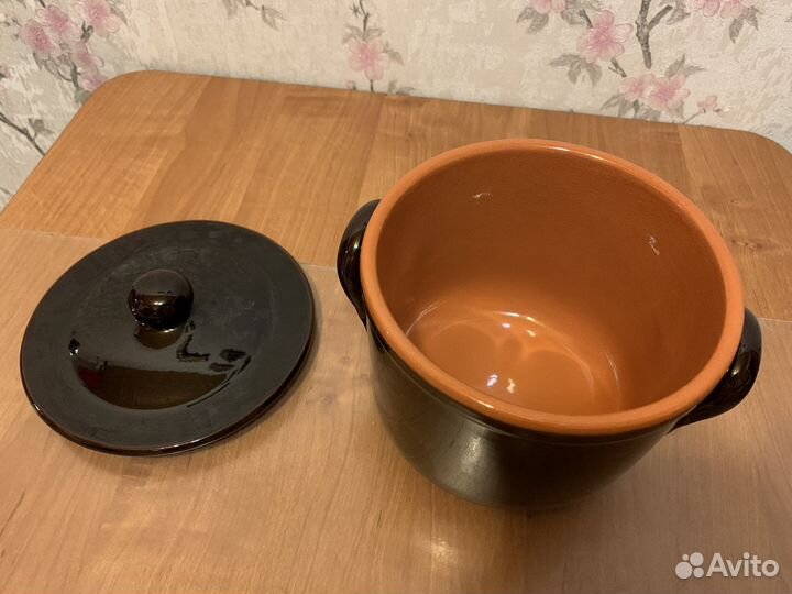 Кастрюля керамическая. Италия