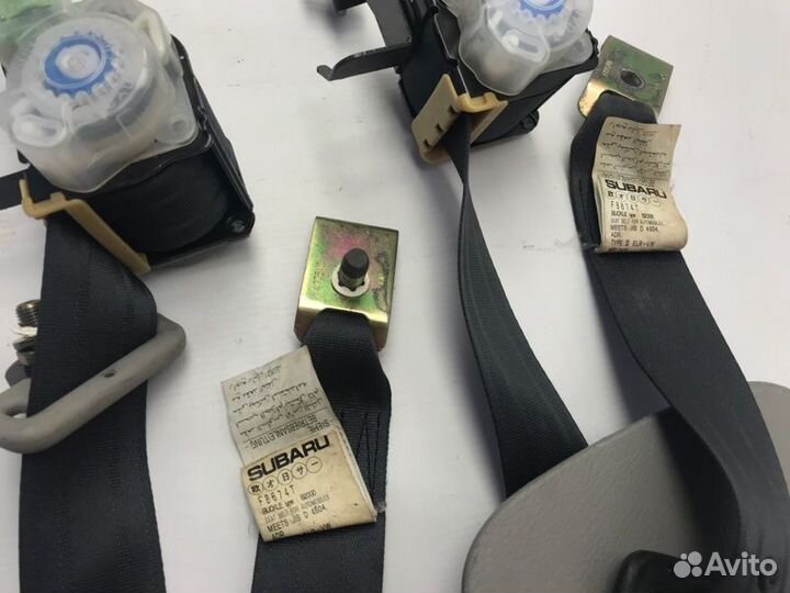 Ремень безопасности задний Subaru Impreza GD 2000