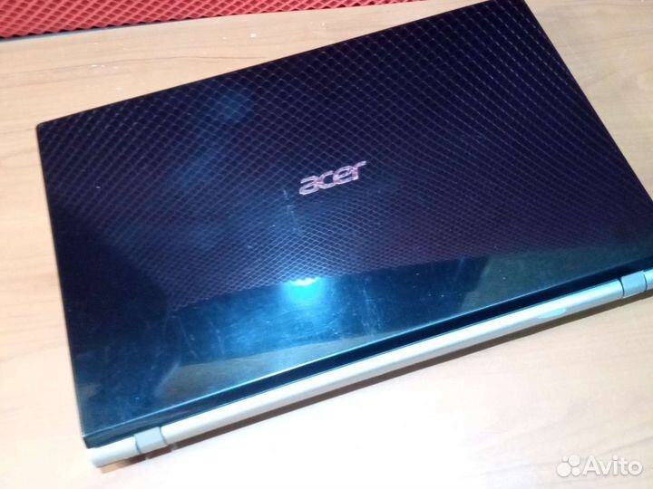 Acer V3-551g A8-4500 4gb SSD256