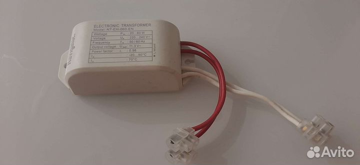 Понижающий трансформатор 220-12v