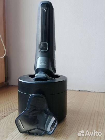 Электробритва Philips S5586/66