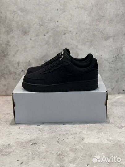 Кроссовки Nike Air Force 1 Stussy