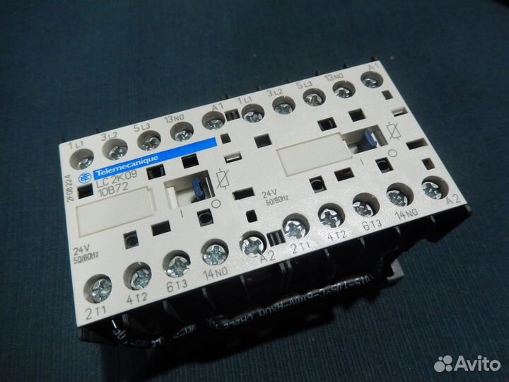Реверсивная сборка контакторная LC2K0910B72 24V 3P