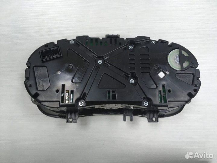 Приборная панель Щиток Skoda Fabia 3