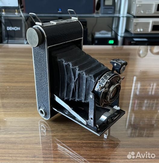 Старые фотоаппараты и объективы