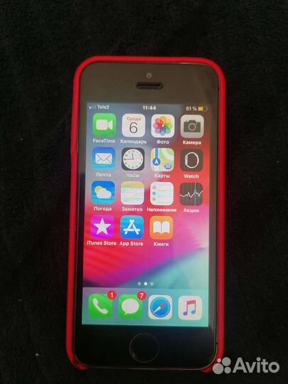 Телефон iPhone 5s