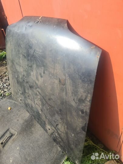 Капот на ваз 2114,дверь задняя правая