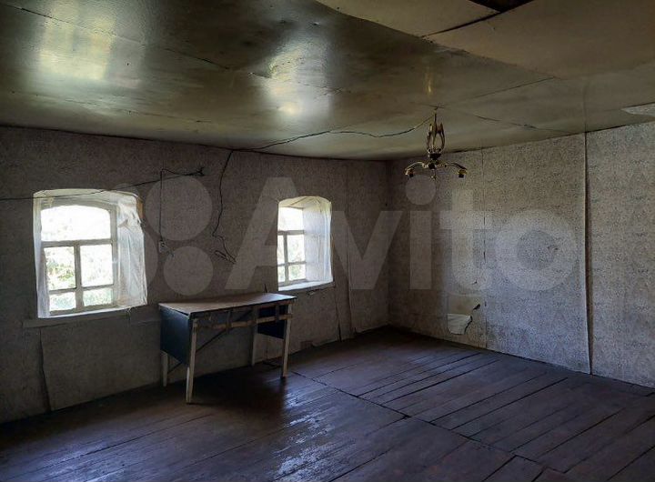 Дом 48 м² на участке 10 сот.