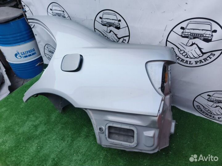 Крыло заднее левое Toyota Brevis JCG10 1JZ 2003