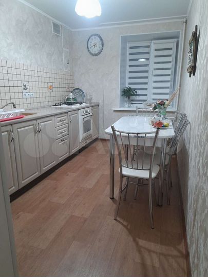 4-к. квартира, 84 м², 8/9 эт.